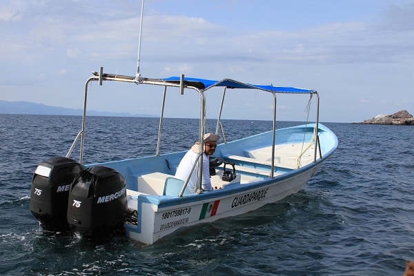 Embarcación de guardaparque - Islas Marietas