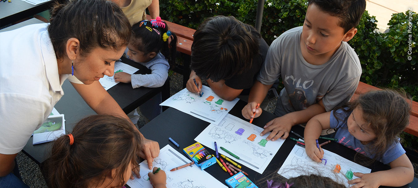 Taller “Por un mar libre de plásticos” para niños, en el Centro Estatal de las Artes – Kaori Café, Ensenada, B. C.