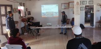 Taller sobre aves playeras.